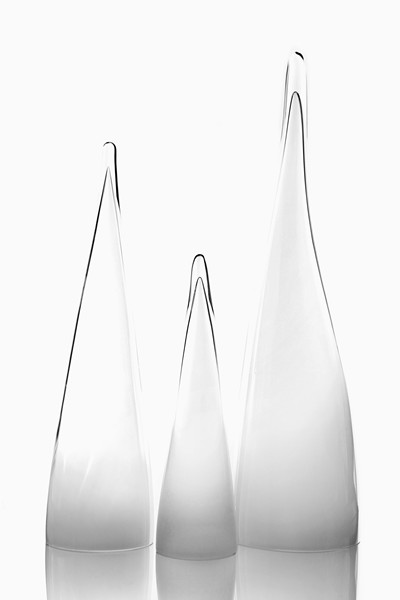 medium white / small white / large white 26″H x 7″Dia (66x18cm) / 20″H x 5″Dia (51x13cm) / 32″H x 9″Dia (81x23cm)