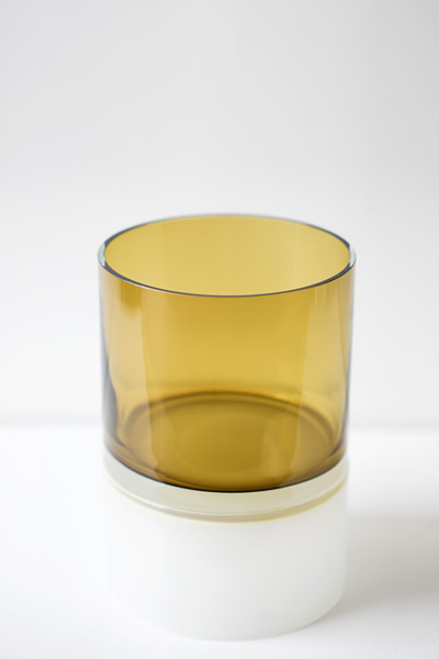 yellow palette 13″H x 9″Dia (33x23cm)