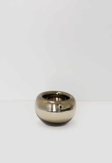 small/pewter 6″H x 8″Dia (15x20cm)