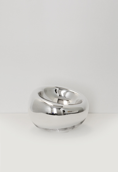 medium/silver 7″H x 12″Dia (18x30cm)