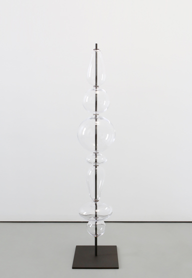 medium/clear 59″H x 12″ square base (150x30cm)
